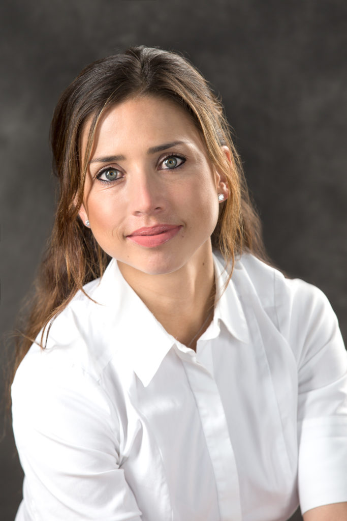 Headshot-ASH_3717-Edit Headshot-ASH_3717-Edit